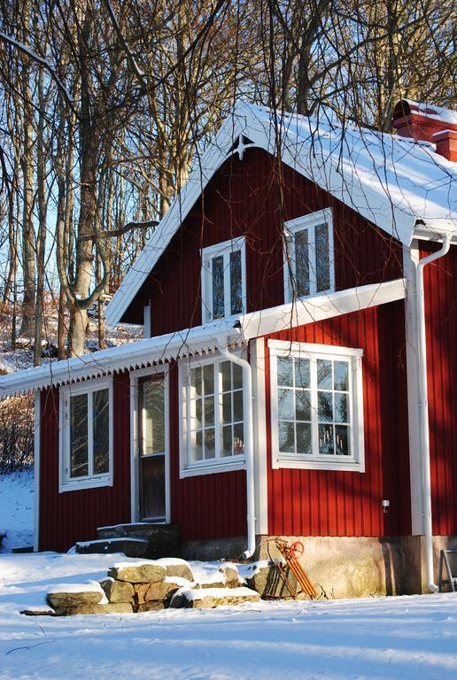 Anfasteroed Gardsvik - Grindstugan Ljungskile Buitenkant foto