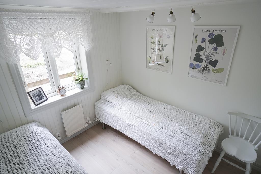 Anfasteroed Gardsvik - Grindstugan Ljungskile Buitenkant foto